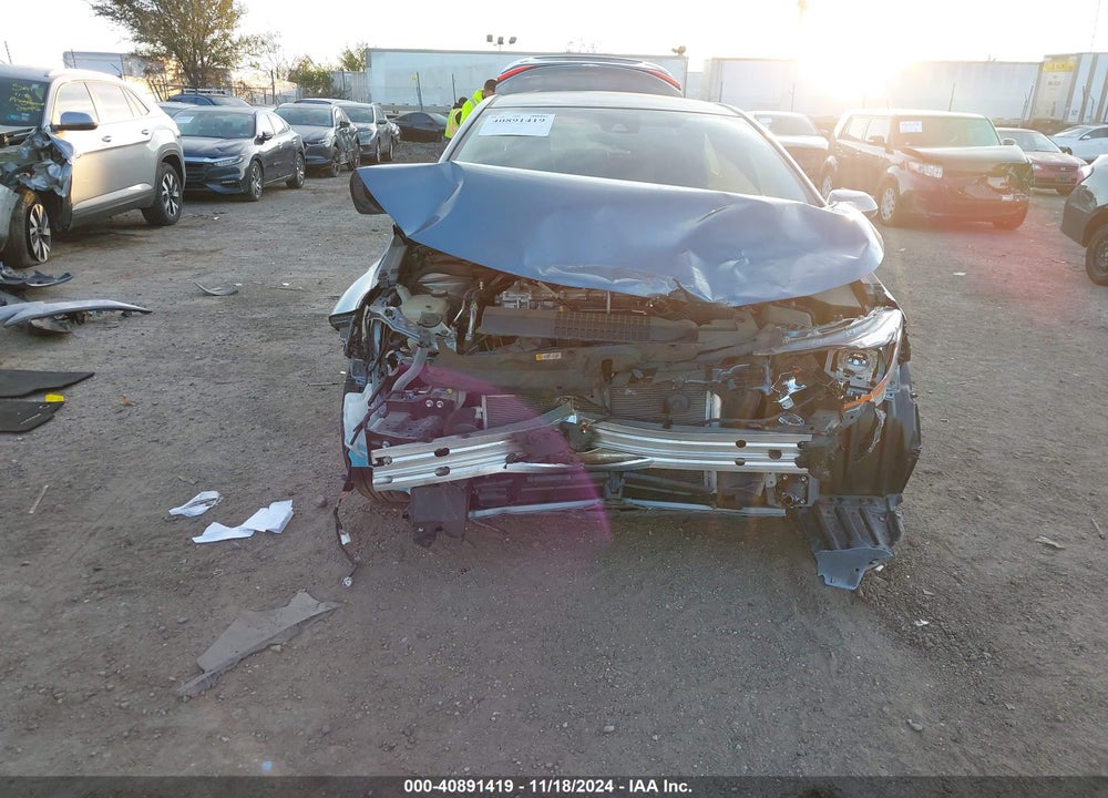 2021 TOYOTA COROLLA LE VIN: JTDEPMAE2MJ126606