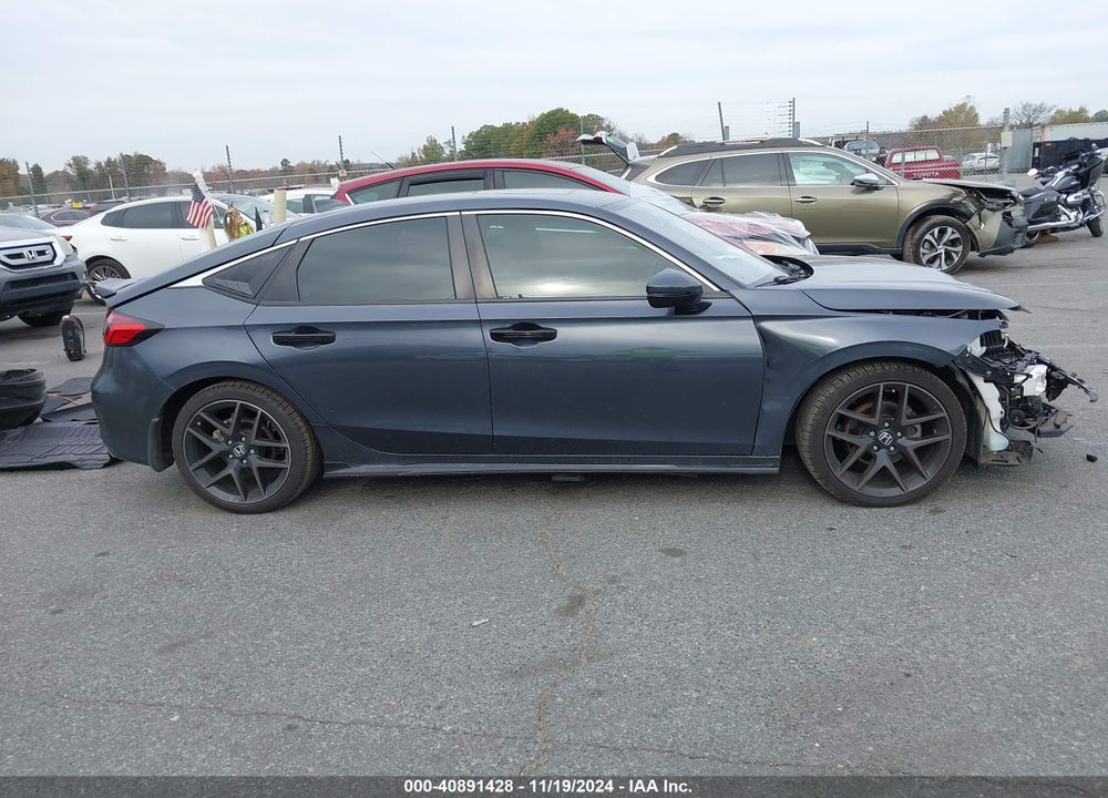 2022 HONDA CIVIC VIN: 19XFL1H87NE017720