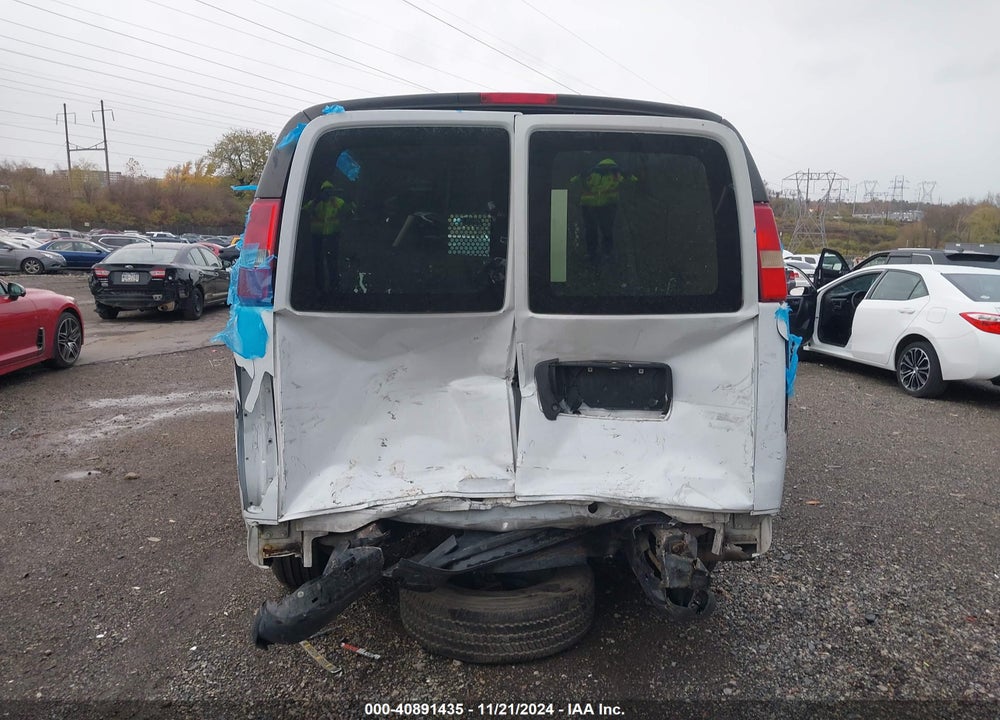 2009 GMC SAVANA 1500 WORK VAN VIN: 1GTFG15X191103355