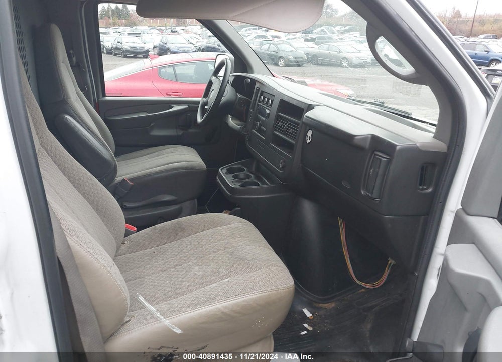 2009 GMC SAVANA 1500 WORK VAN VIN: 1GTFG15X191103355