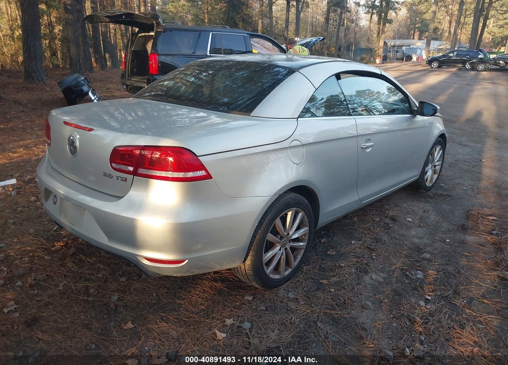 2012 VOLKSWAGEN EOS KOMFORT VIN: WVWBW7AH4CV002572
