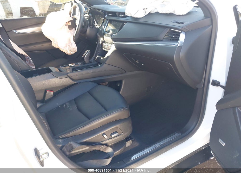2021 CADILLAC XT5 FWD LUXURY VIN: 1GYKNAR49MZ125452