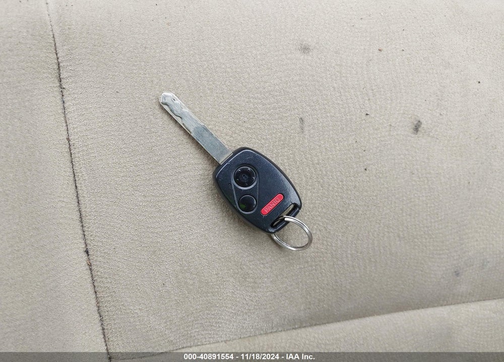 2008 HONDA CIVIC LX VIN: 1HGFA165X8L012135