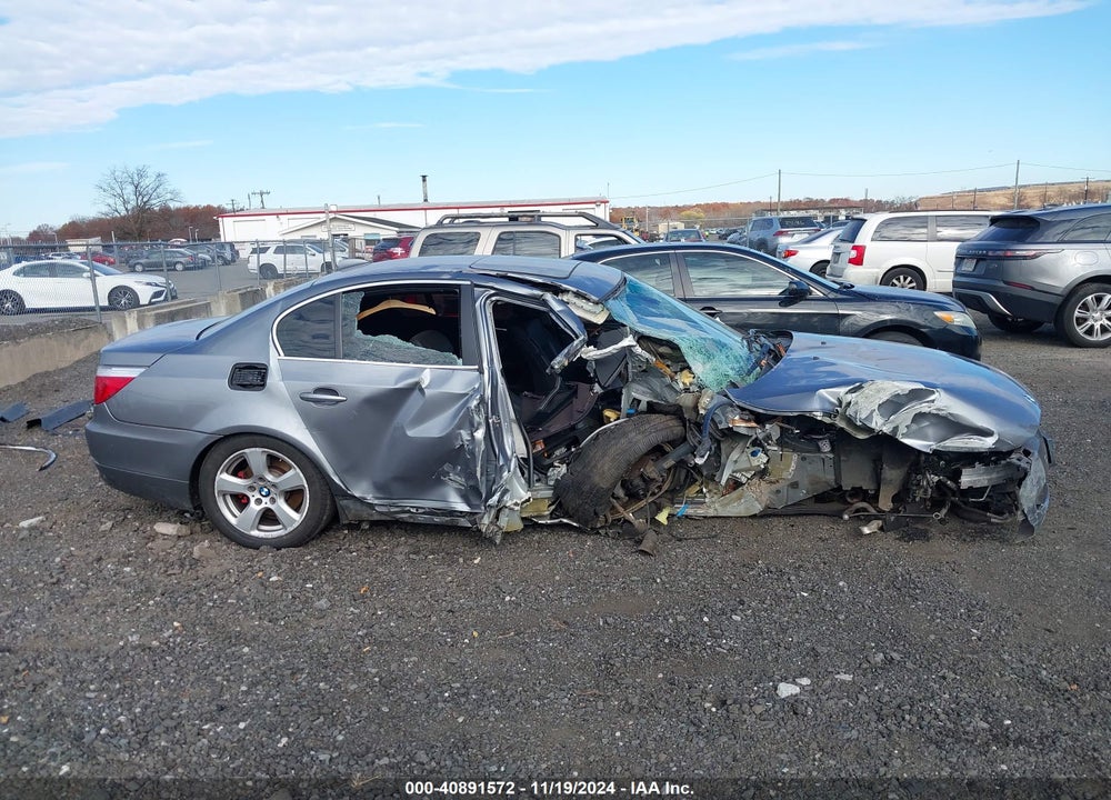 2008 BMW 535XI VIN: WBANV935X8CZ67614