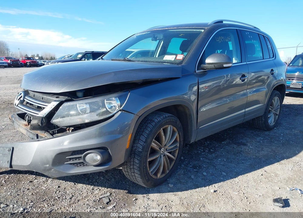 2014 VOLKSWAGEN TIGUAN SE VIN: WVGBV3AX7EW611327