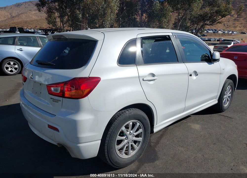 2012 MITSUBISHI OUTLANDER SPORT ES VIN: JA4AP3AU8CZ011339