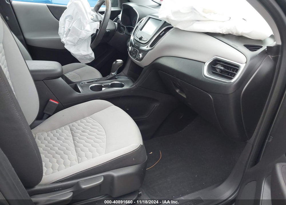 2018 CHEVROLET EQUINOX LS VIN: 3GNAXHEV2JS506238