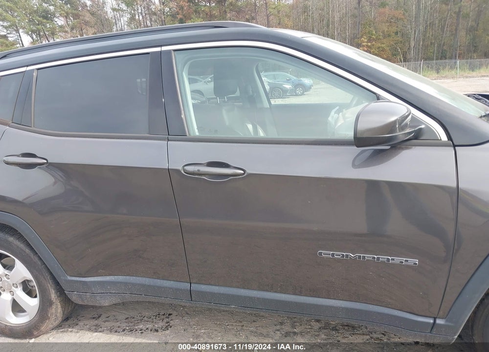 2018 JEEP COMPASS LATITUDE FWD VIN: 3C4NJCBBXJT489501