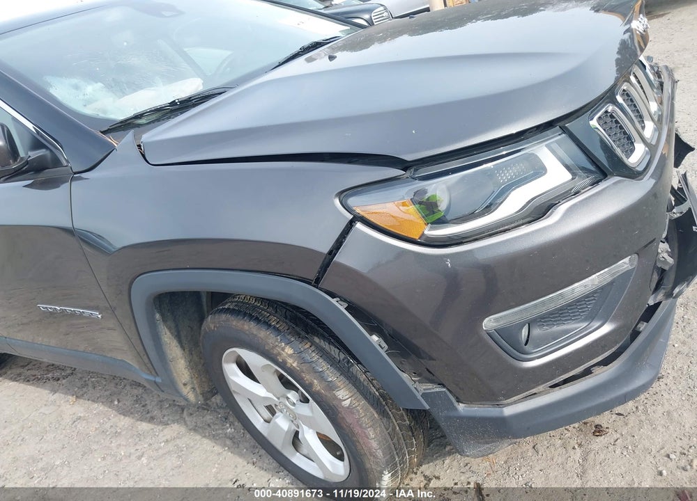 2018 JEEP COMPASS LATITUDE FWD VIN: 3C4NJCBBXJT489501