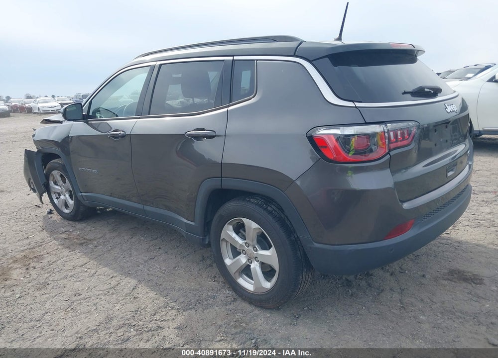 2018 JEEP COMPASS LATITUDE FWD VIN: 3C4NJCBBXJT489501