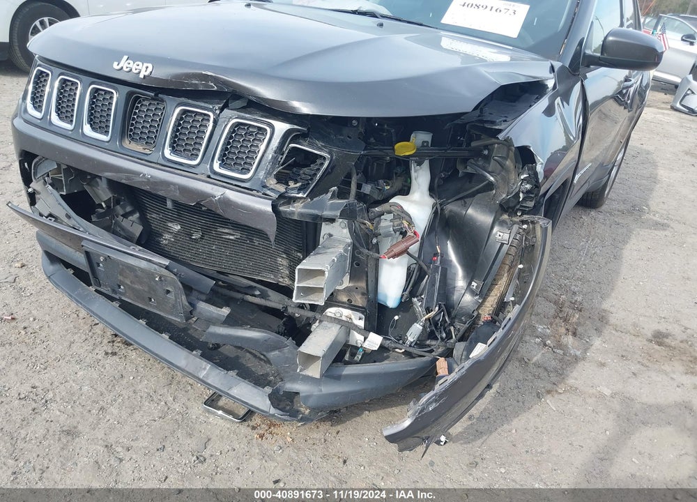 2018 JEEP COMPASS LATITUDE FWD VIN: 3C4NJCBBXJT489501