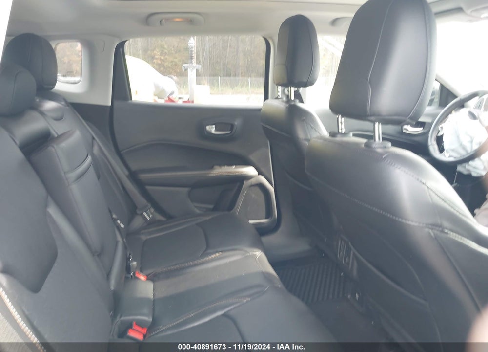 2018 JEEP COMPASS LATITUDE FWD VIN: 3C4NJCBBXJT489501