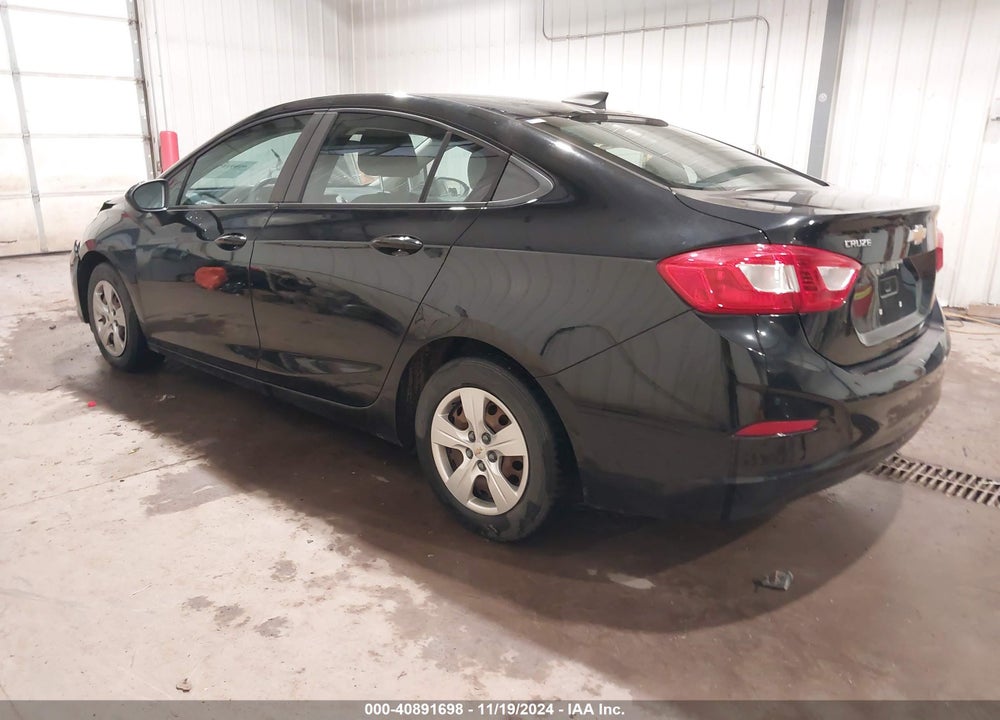 2016 CHEVROLET CRUZE VIN: 1G1BC5SM9G7287152