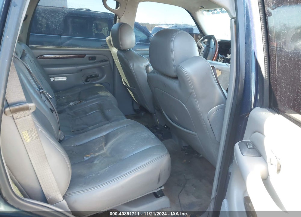 2005 CADILLAC ESCALADE STANDARD VIN: 1GYEK63N25R215967