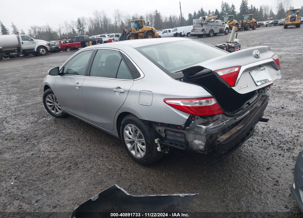 2017 TOYOTA CAMRY LE VIN: 4T1BF1FK3HU407400