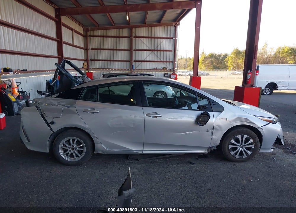 2021 TOYOTA PRIUS PRIME LE VIN: JTDKAMFP0M3180473