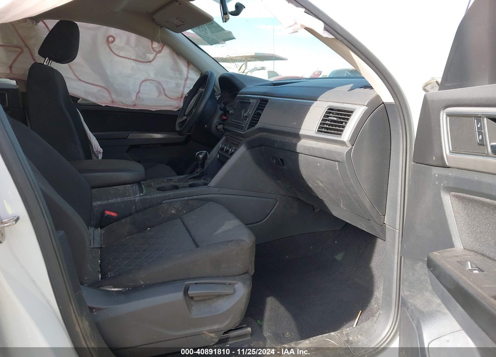 2018 VOLKSWAGEN ATLAS 2.0T S VIN: 1V2AP2CA2JC599899
