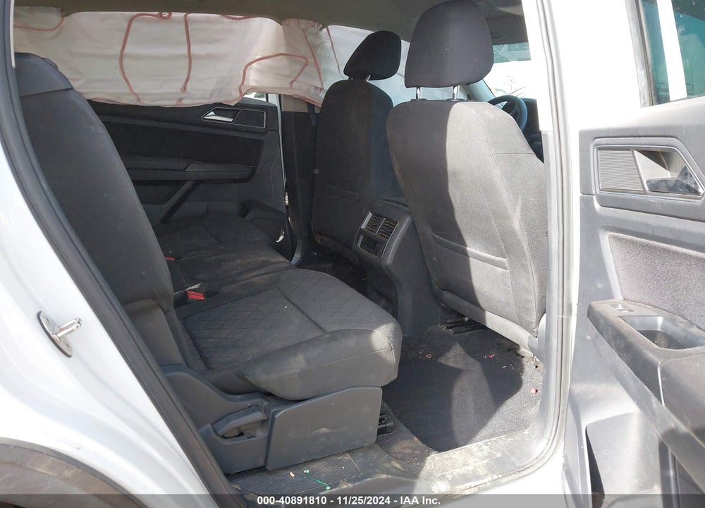 2018 VOLKSWAGEN ATLAS 2.0T S VIN: 1V2AP2CA2JC599899