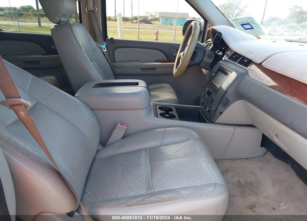 2008 GMC YUKON SLT VIN: 1GKFC13098R128879