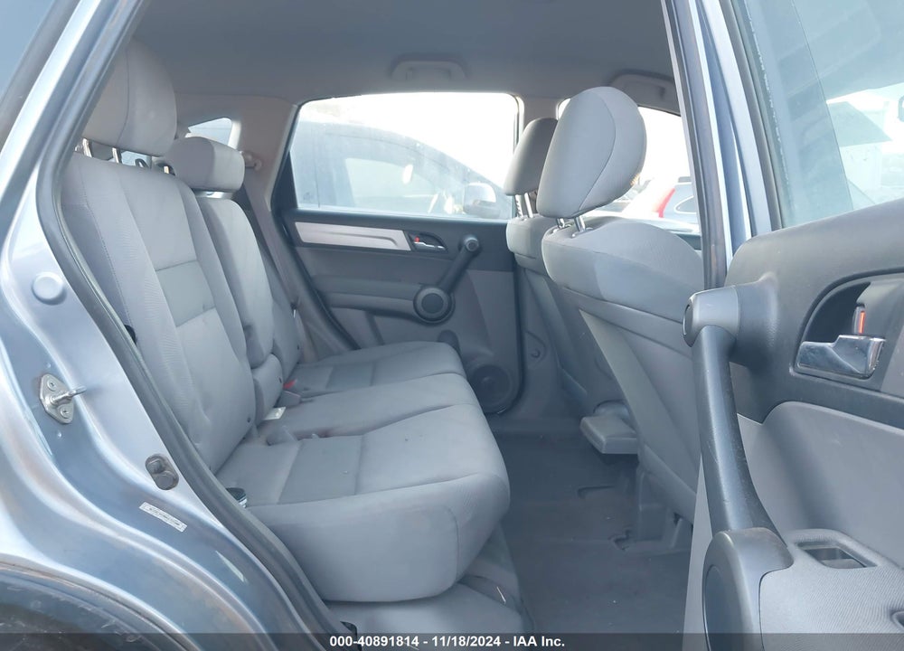 2010 HONDA CR-V LX VIN: 3CZRE3H39AG701586