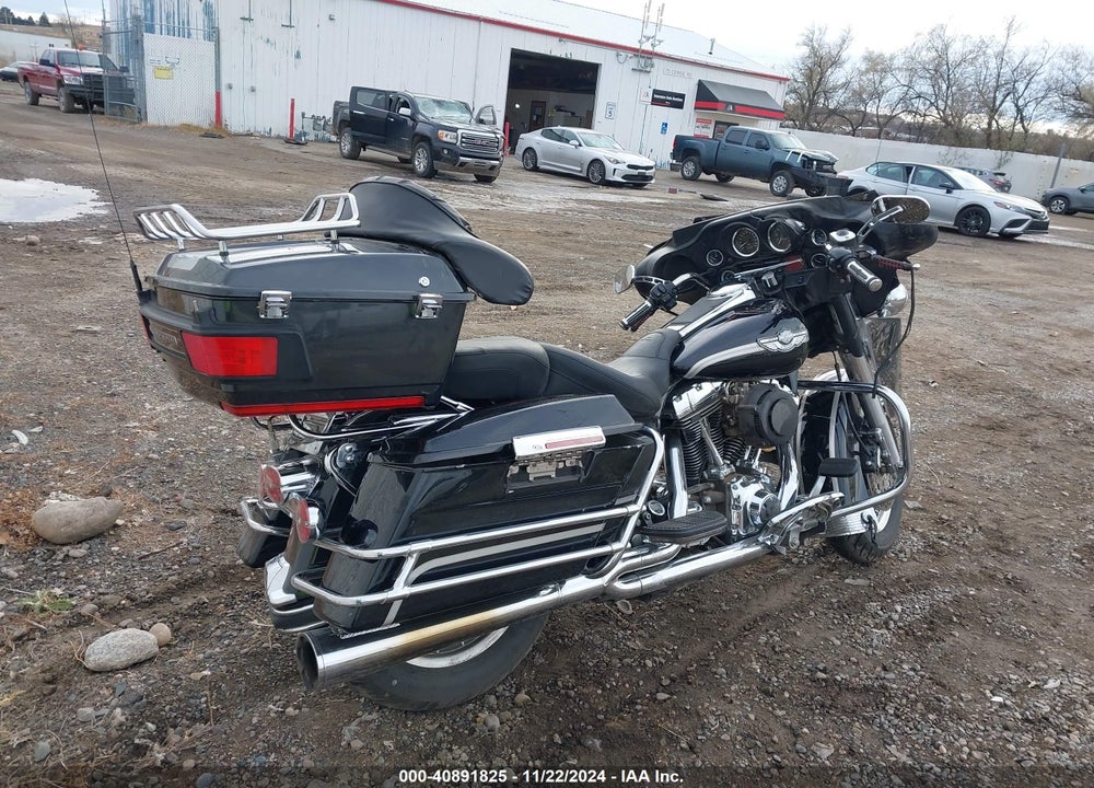 2003 HARLEY-DAVIDSON FLHT CLASSIC VIN: 1HD1DJV143Y632794