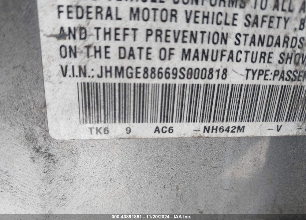 2009 HONDA FIT SPORT VIN: JHMGE88669S000818
