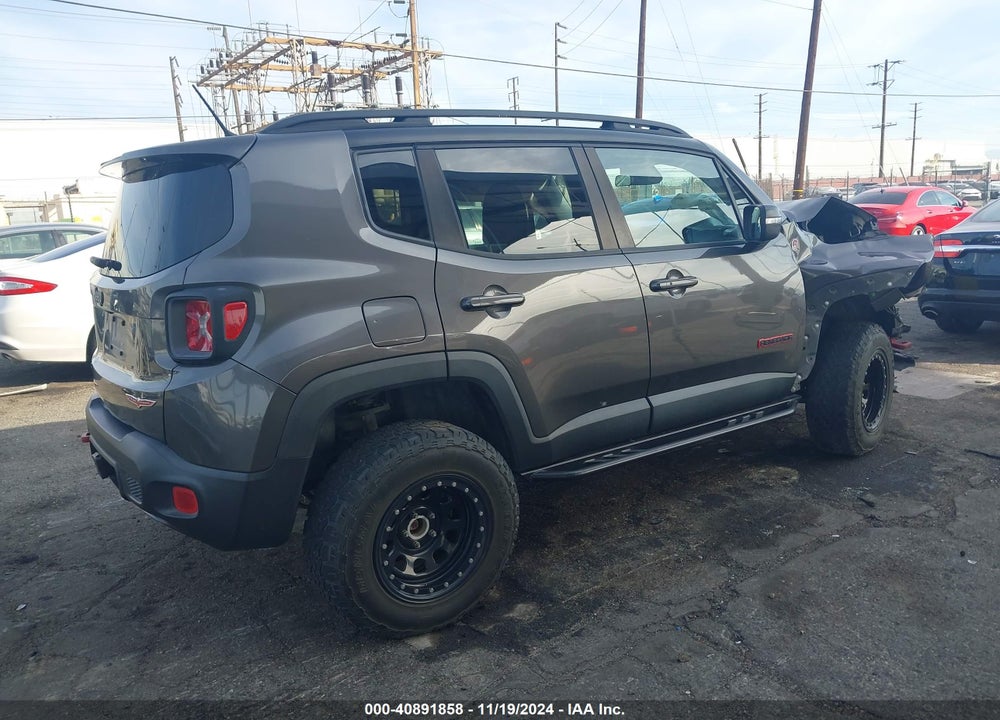 2016 JEEP RENEGADE TRAILHAWK VIN: ZACCJBCT8GPE13140