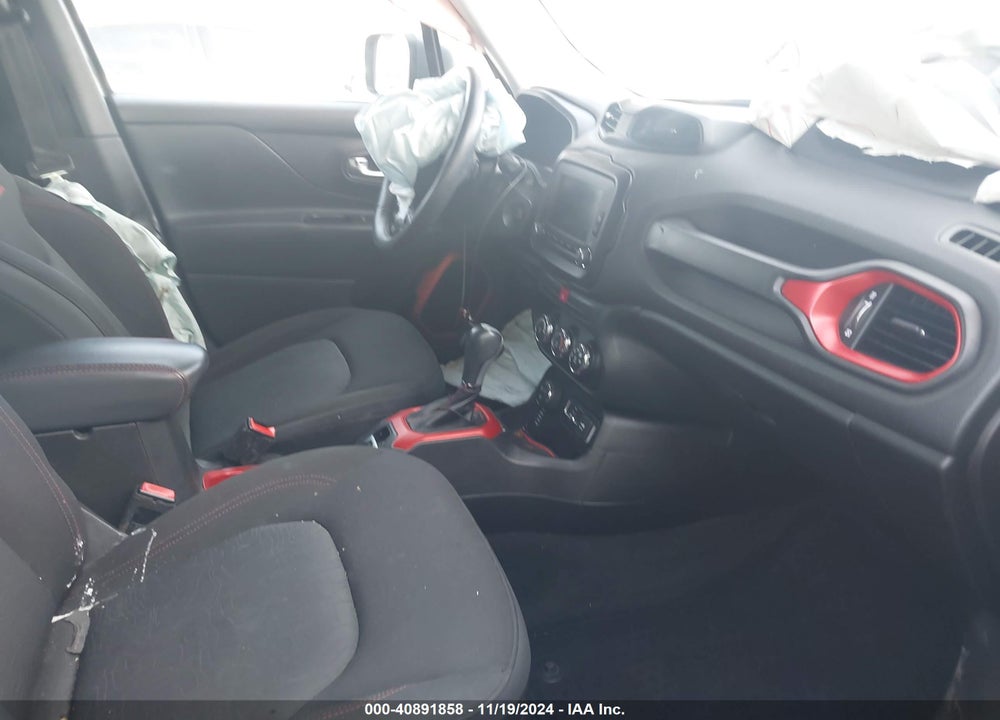 2016 JEEP RENEGADE TRAILHAWK VIN: ZACCJBCT8GPE13140