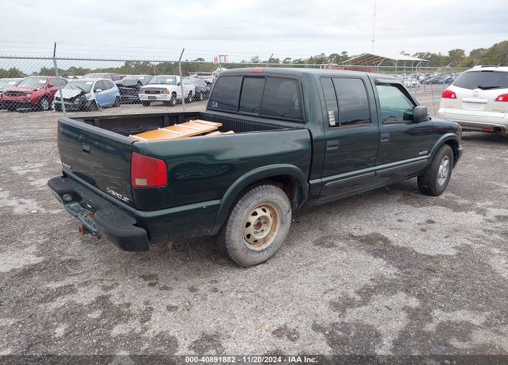 2004 CHEVROLET S-10 LS VIN: 1GCDT13X84K146017