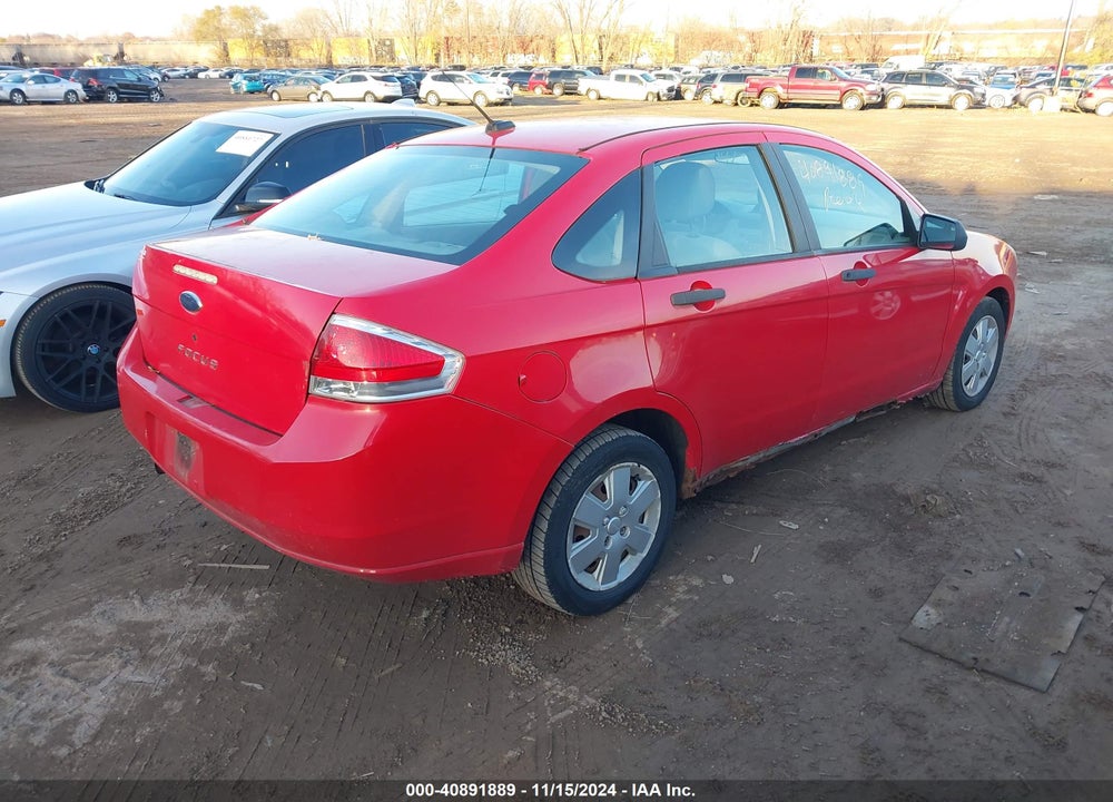 2008 FORD FOCUS S VIN: 1FAHP34N98W194838