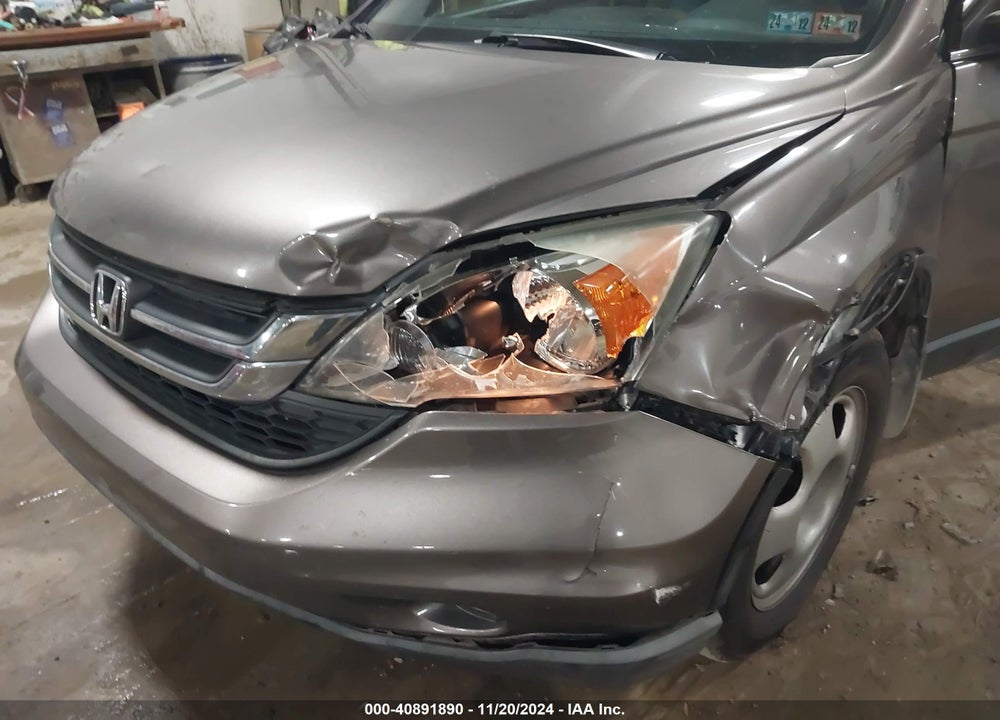 2011 HONDA CR-V LX VIN: 5J6RE4H30BL020548