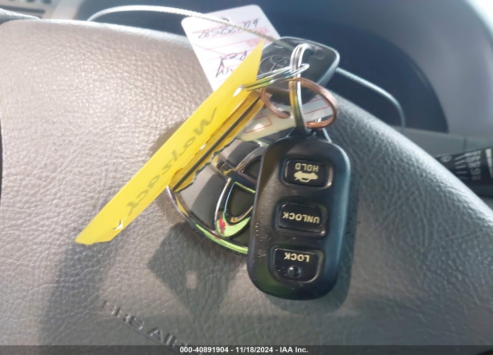 2006 TOYOTA CAMRY LE VIN: 4T1BE32K76U128582
