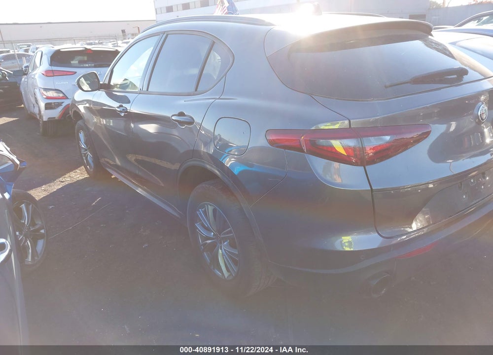 2022 ALFA ROMEO STELVIO SPRINT RWD VIN: ZASPAJAN0N7D24549
