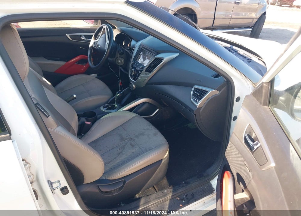 2013 HYUNDAI VELOSTER BASE W/GRAY VIN: KMHTC6ADXDU098294