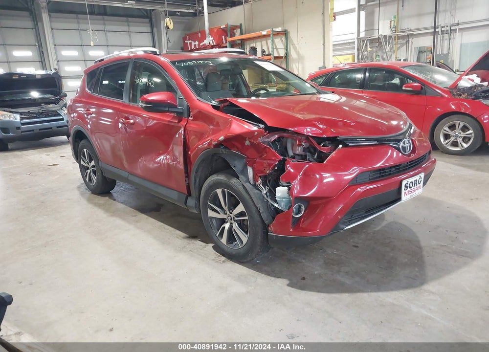 2016 TOYOTA RAV4 XLE VIN: JTMRFREV4GJ094533