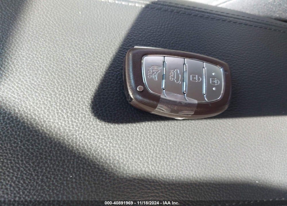 2018 HYUNDAI SONATA SEL VIN: 5NPE34AF0JH621900