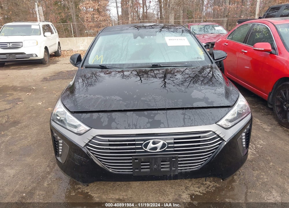 2019 HYUNDAI IONIQ HYBRID SEL VIN: KMHC75LC1KU105844