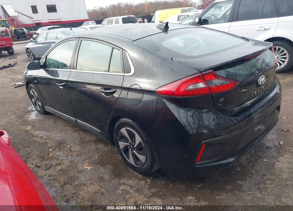 2019 HYUNDAI IONIQ HYBRID SEL VIN: KMHC75LC1KU105844