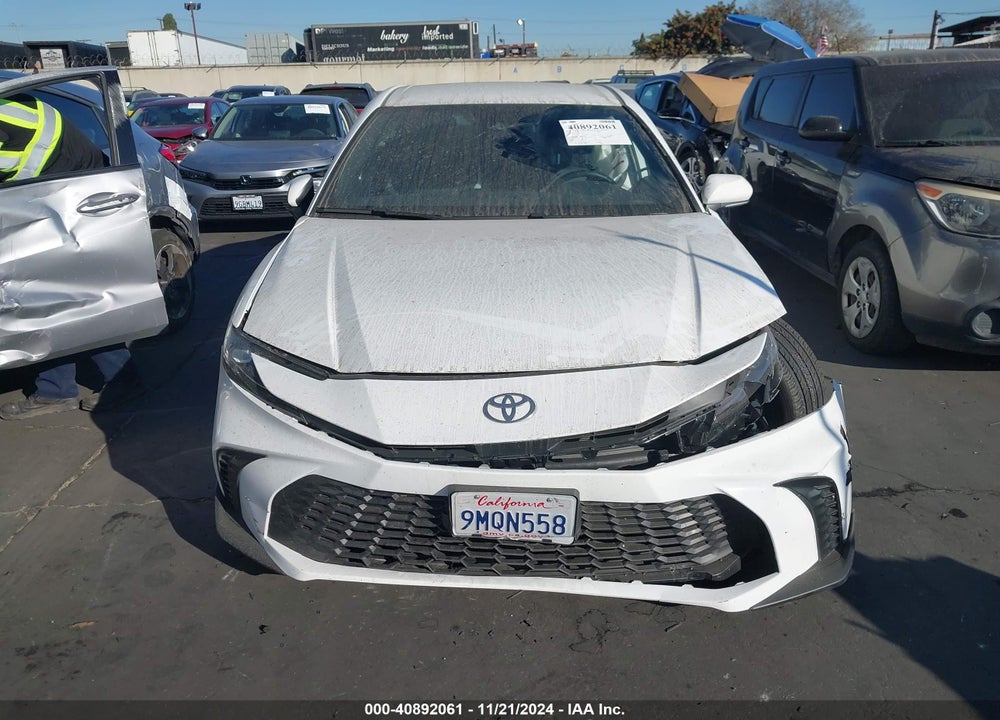 2025 TOYOTA CAMRY SE VIN: 4T1DAACKXSU502247