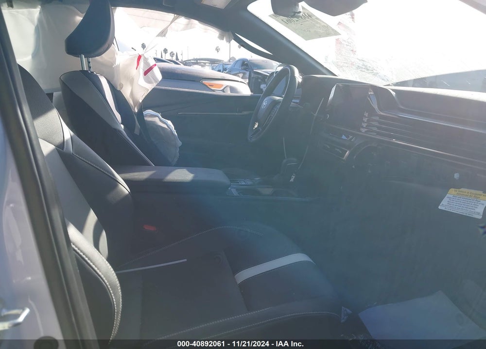2025 TOYOTA CAMRY SE VIN: 4T1DAACKXSU502247