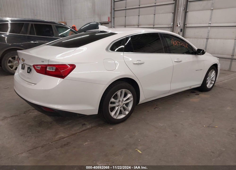 2018 CHEVROLET MALIBU LT VIN: 1G1ZD5ST3JF141880