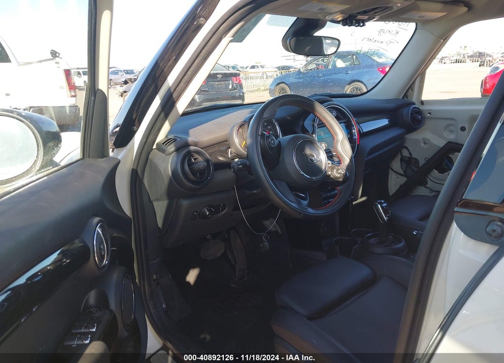 2020 MINI HARDTOP COOPER S VIN: WMWXU9C03L2M08940