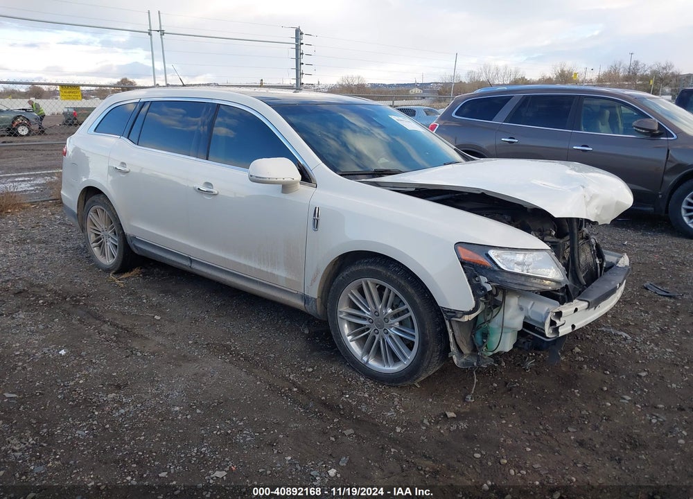 2013 LINCOLN MKT ECOBOOST VIN: 2LMHJ5AT0DBL56684