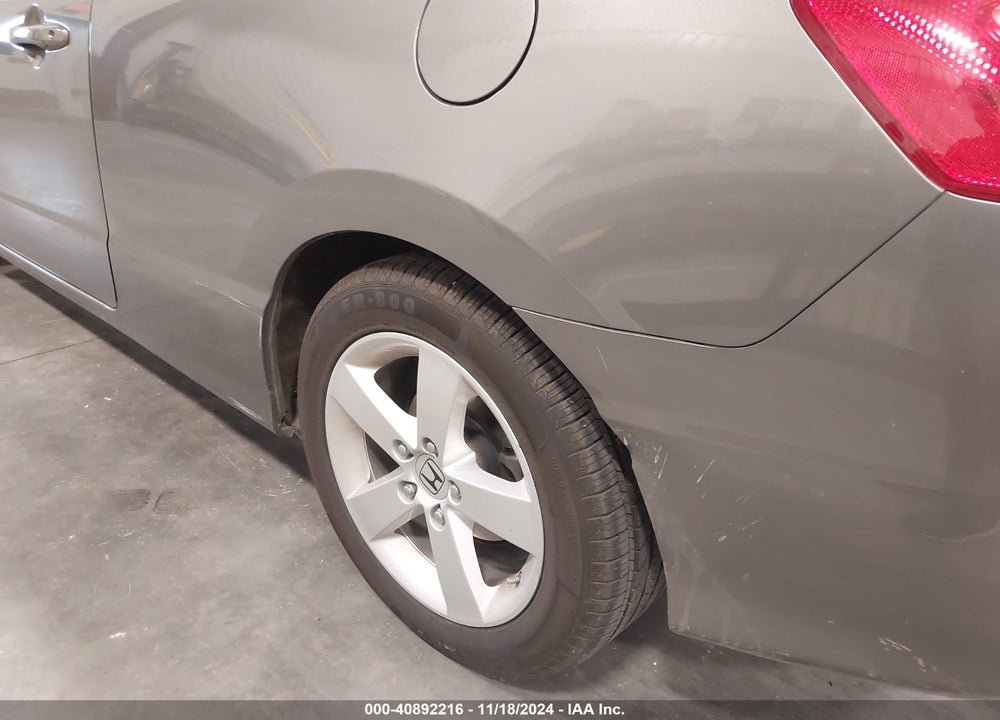 2008 HONDA CIVIC EX-L VIN: 2HGFG129X8H537894
