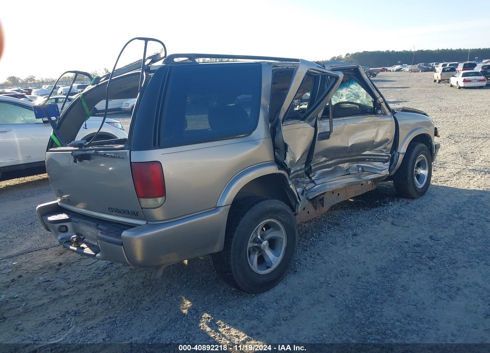 2000 CHEVROLET BLAZER LS VIN: 1GNCS13WXYK191429