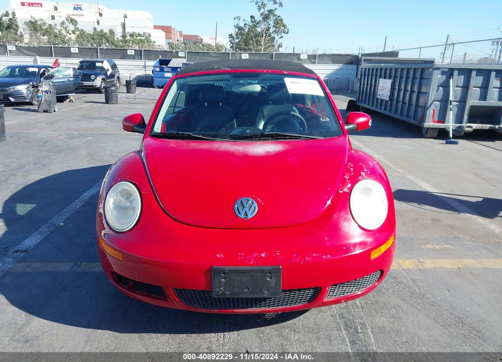 2008 VOLKSWAGEN NEW BEETLE SE VIN: 3VWRF31Y58M413324