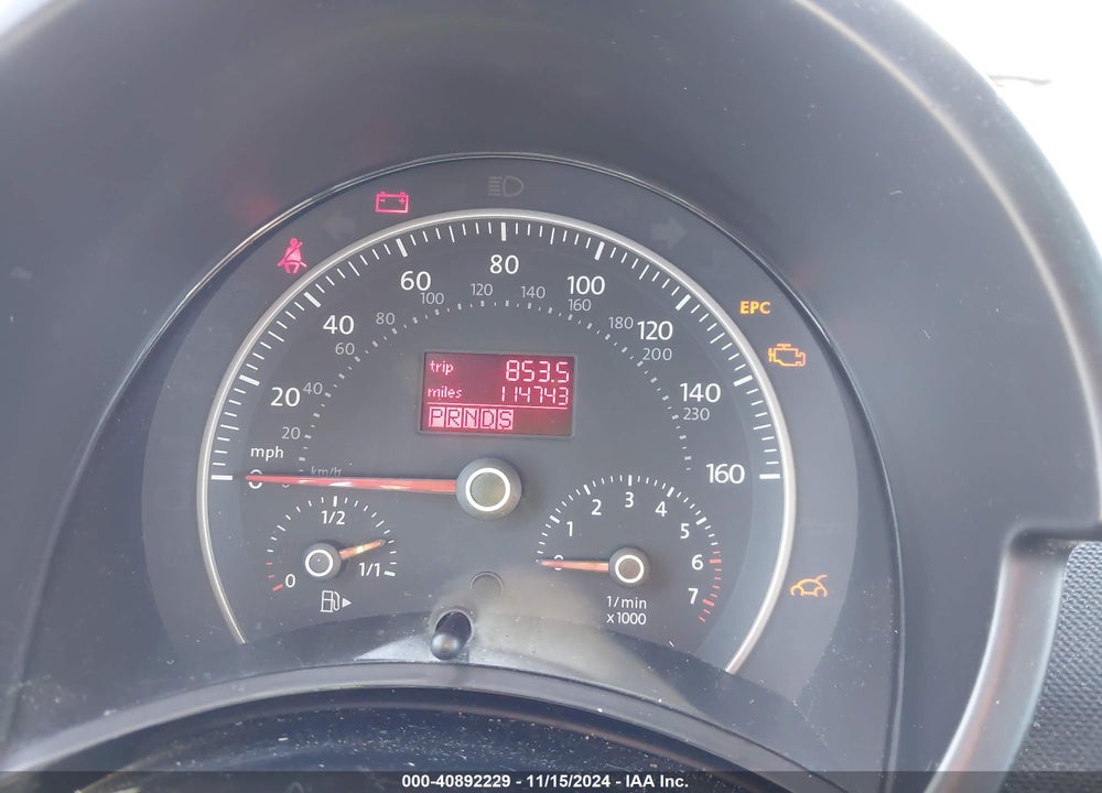 2008 VOLKSWAGEN NEW BEETLE SE VIN: 3VWRF31Y58M413324