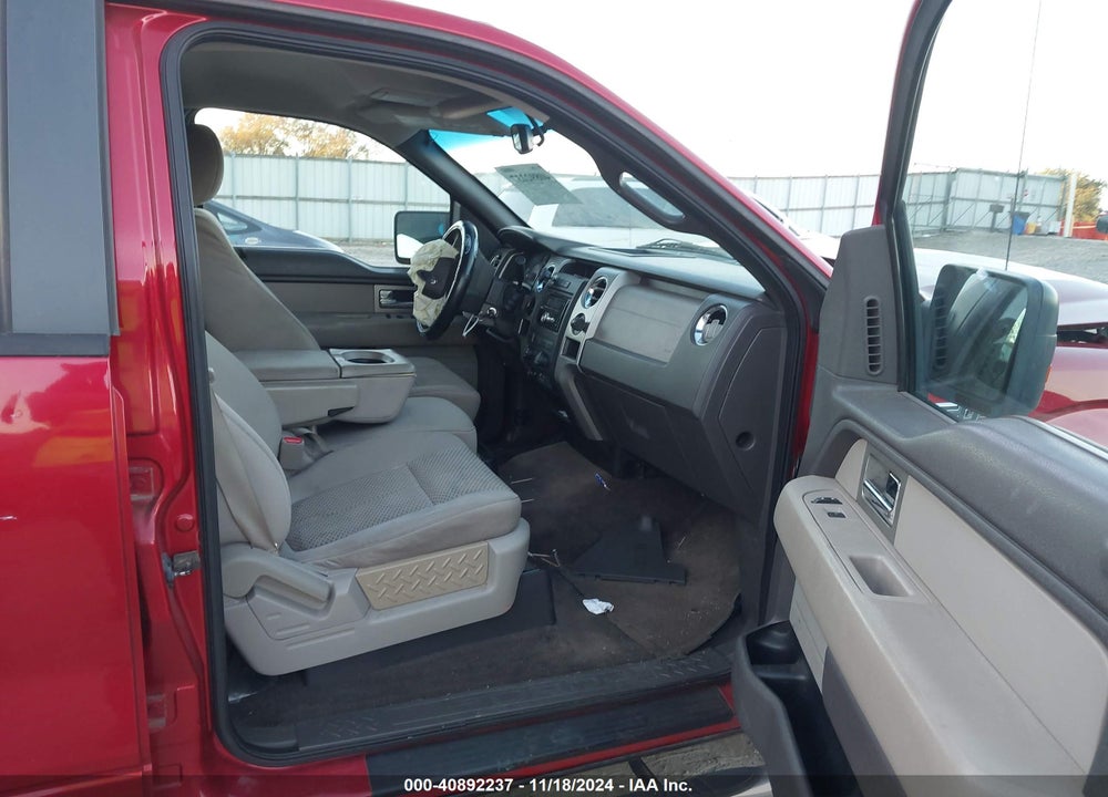 2010 FORD F-150 XLT VIN: 1FTEW1C89AFC20926