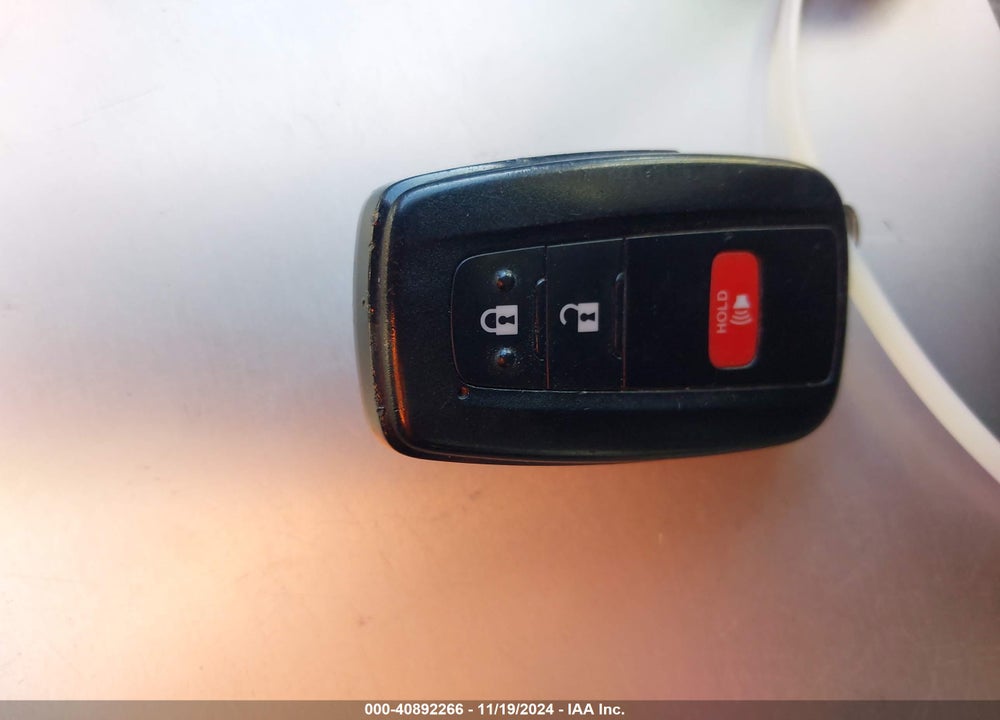2020 TOYOTA PRIUS VIN: JTDKARFU7L3122040