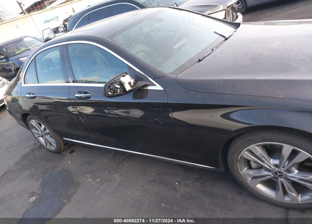 2018 MERCEDES-BENZ C 300 VIN: 55SWF4JBXJU265784